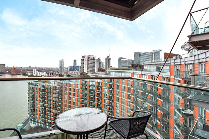 1 Bedroom Flat For Sale In Fairmont Avenue, London, E14