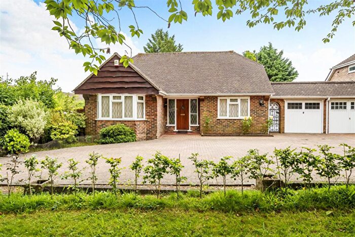 3 Bedroom Detached House To Rent In Park Rise, Northchurch, Berkhamsted, HP4