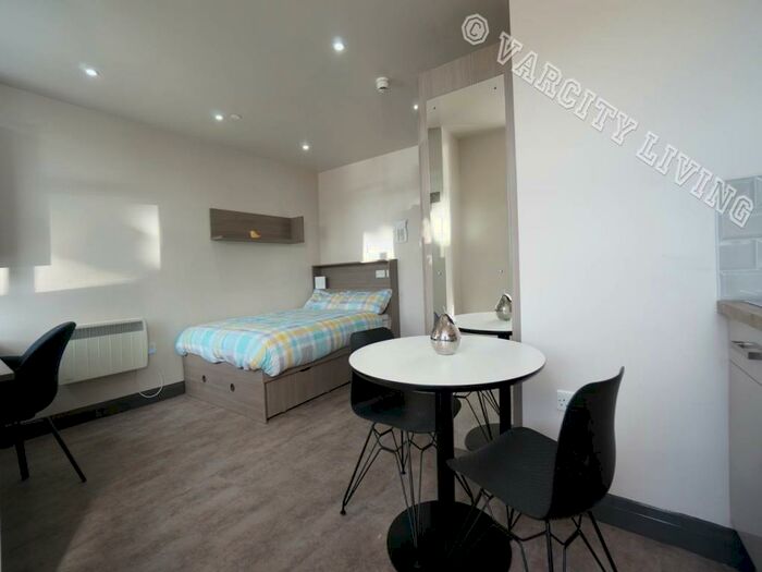 Studio To Rent In High Street, Bangor, LL57