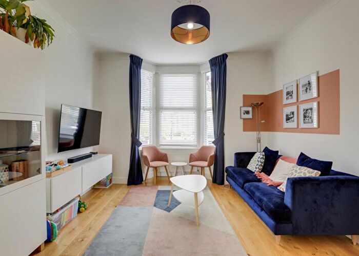 3 Bedroom Terraced House To Rent In Elmer Road, Catford, London, SE6