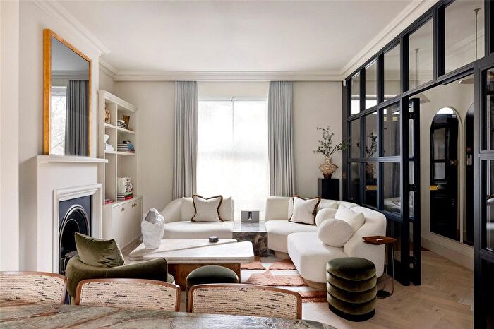 3 Bedroom Flat To Rent In Talbot Road, London, W2