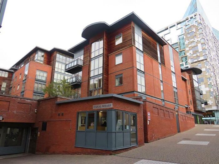 1 Bedroom Apartment To Rent In Canal Wharf, Waterfront Walk, B1
