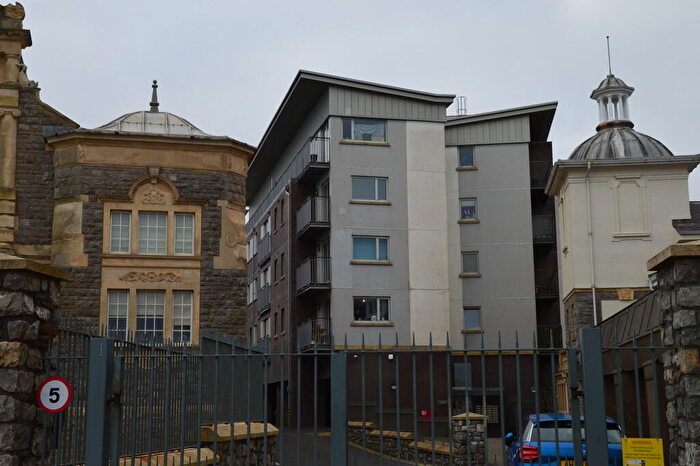 1 Bedroom Apartment To Rent In Knightstone Beacon, BS23