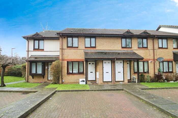 1 Bedroom Maisonette To Rent In Oakington Avenue, Harrow, HA2