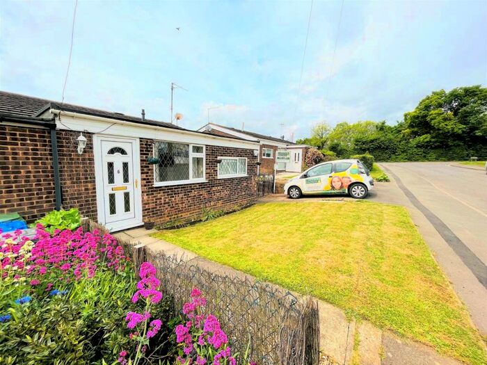 3 Bedroom Bungalow To Rent In Windmill Avenue, Blisworth, Northampton, NN7