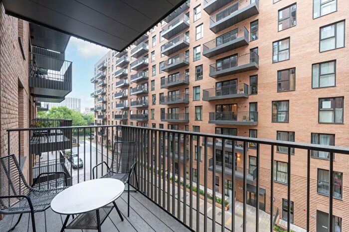 Studio To Rent In Uncle Colindale, Colindale, London, NW9