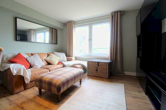 2 Bedroom Flat To Rent In Prospect Terrace, Ferryhill, AB11