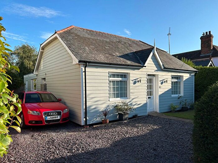 3 Bedroom Detached Bungalow For Sale In Morley Road, Tiptree, CO5