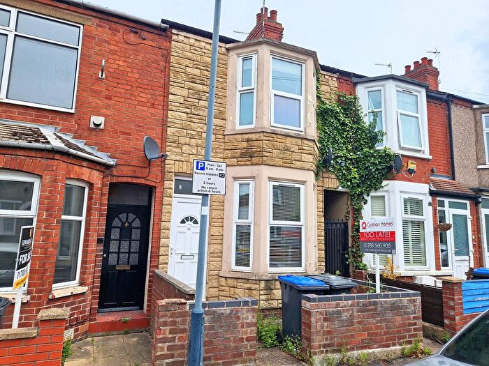 2 Bedroom Terraced House To Rent In Graham Road, Rugby, Warwickshire, CV21