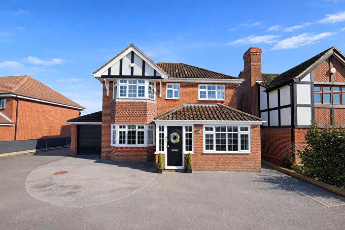 5 Bedroom Detached House For Sale In Temple Close, Ashford, TN23