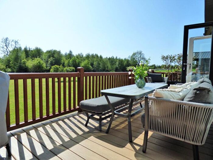 2 Bedroom Chalet For Sale In Willows, Gallaber Park, Nr. Skipton, BD23