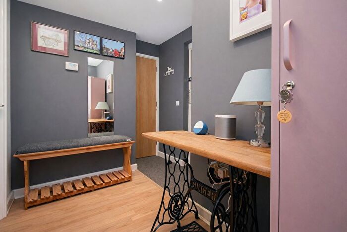 1 Bedroom Flat For Sale In Bowyer Drive, Letchworth Garden City, SG6