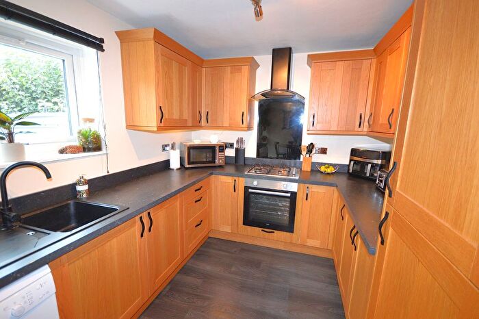 3 Bedroom Terraced House For Sale In Lon Ceirios, Newtown, Powys, SY16