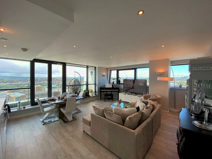 2 Bedroom Apartment To Rent In Bridgewater Place, Water Lane, LS11