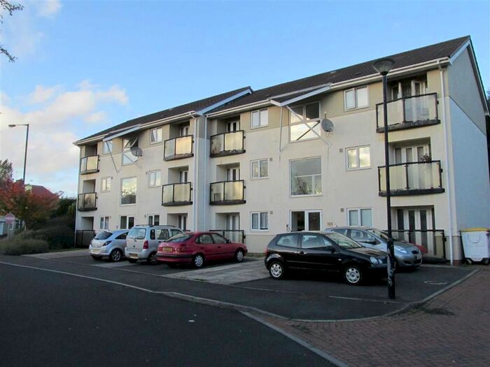 1 Bedroom Flat To Rent In Fellows Park Gardens, Walsall, WS2