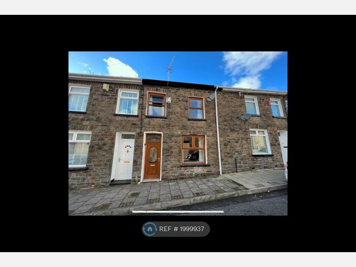 3 Bedroom Terraced House To Rent In Ferndale, Ferndale, CF43