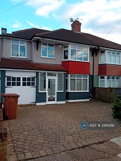 4 Bedroom Semi-Detached House To Rent In Pembury Road, Bexleyheath, DA7