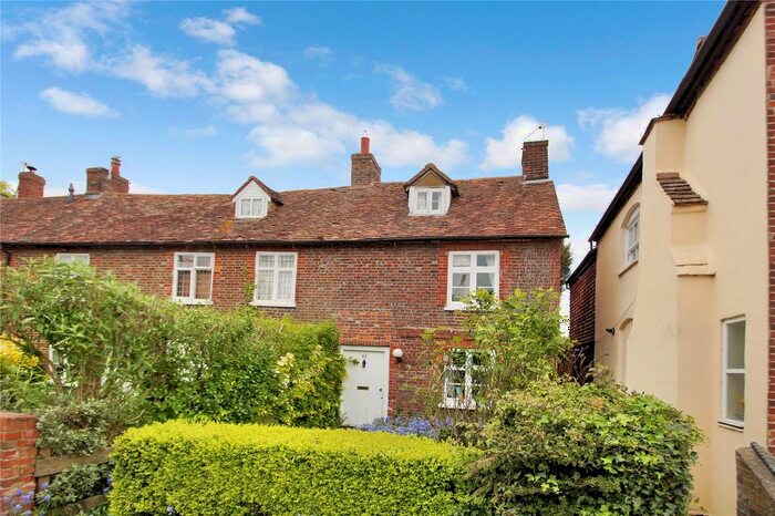 2 Bedroom End Of Terrace House To Rent In Lower Road, Chinnor, OX39