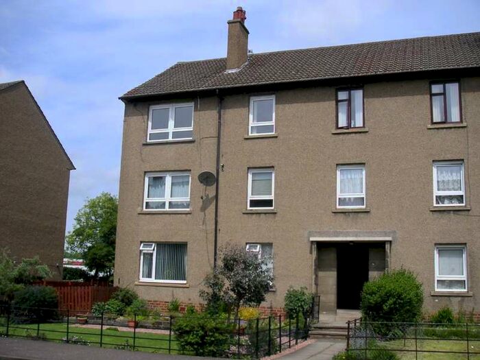 2 Bedroom Flat To Rent In Lansdowne Square Lochee East, Dundee, DD2