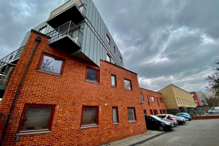 1 Bedroom Flat To Rent In Pomeroy Street, Peckham, SE14