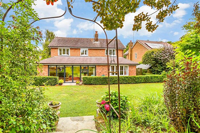 5 Bedroom Detached House For Sale In Lamberts Place, Horsmonden, Tonbridge, Kent, TN12