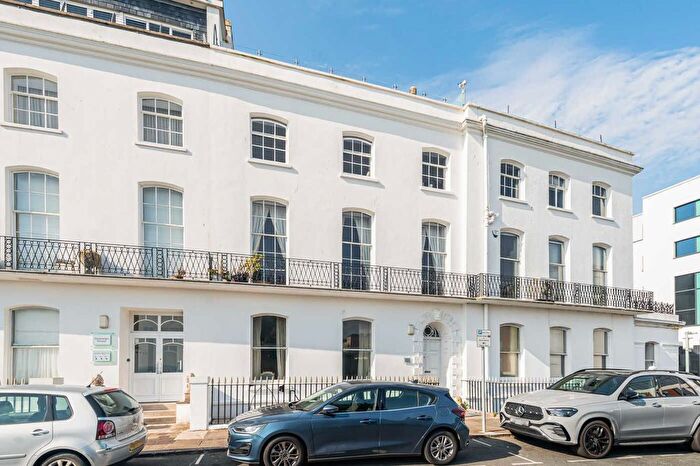 2 Bedroom Maisonette For Sale In The Terrace, Torquay, Devon, TQ1