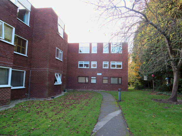 2 Bedroom Apartment To Rent In Wheelwright Road, Erdington, Birmingham, B23