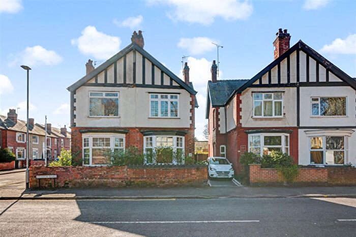 4 Bedroom Semi Detached House For Sale In Meadow Road, Beeston, Nottingham, NG9