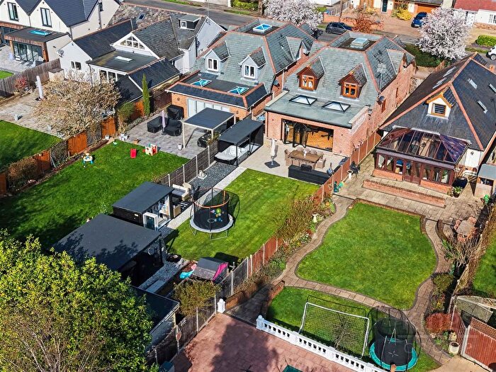 5 Bedroom Detached House For Sale In Priory Avenue, Old Harlow, CM17