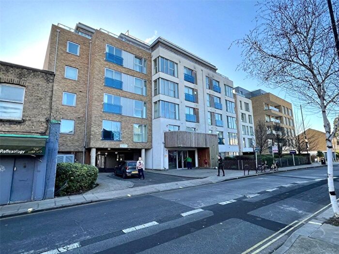 2 Bedroom Flat To Rent In Glenthorne Road, London, W6