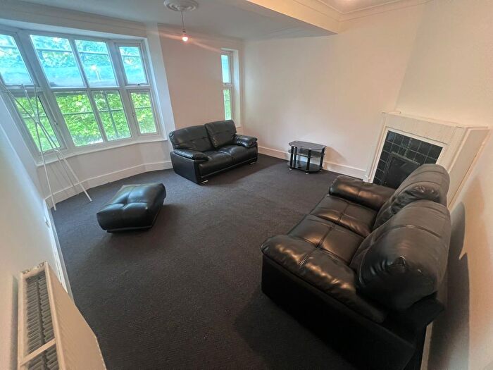 3 Bedroom Flat To Rent In Islington Row Middleway, Birmingham, B15