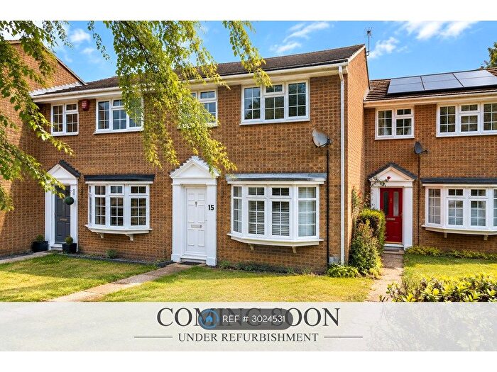 3 Bedroom Terraced House To Rent In Badger Road, Chatham, ME5