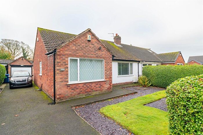 2 Bedroom Semi-Detached Bungalow To Rent In The Vinery, New Longton, Preston, PR4