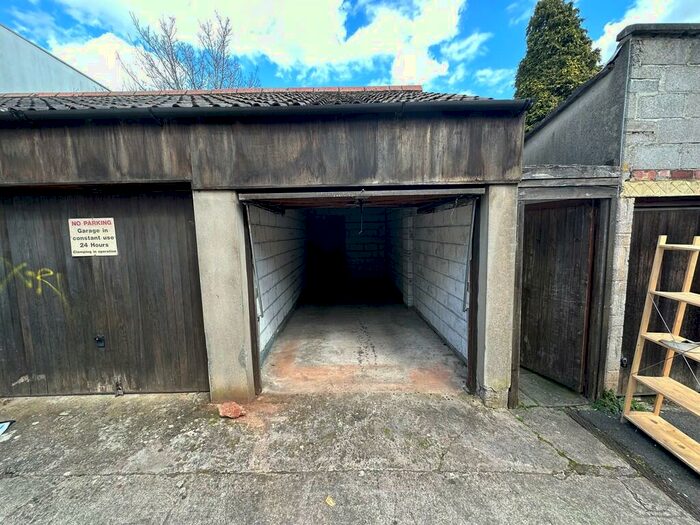 Garage / Parking To Rent In Arley Hill, Cotham, BS6