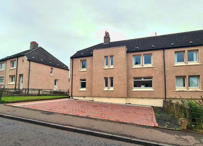 3 Bedroom Flat To Rent In Woodstock Road, Lanark, ML11