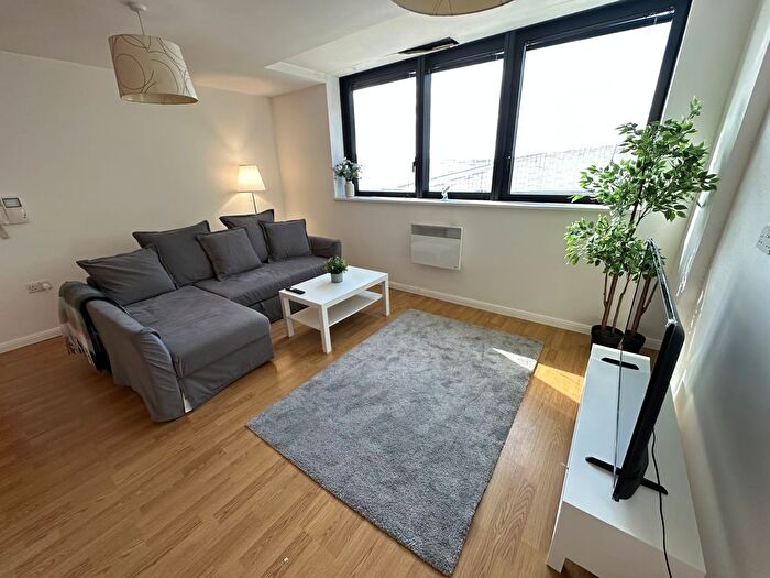 1 Bedroom Property To Rent In Mann Island, Liverpool, L3