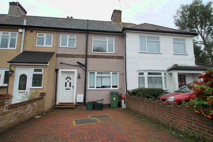 3 Bedroom Terraced House To Rent In Rutland Way, Orpington, BR5