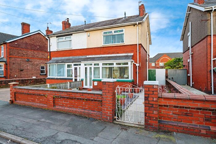3 Bedroom Semi-Detached House For Sale In Gorsey Lane, St Helens, WA9