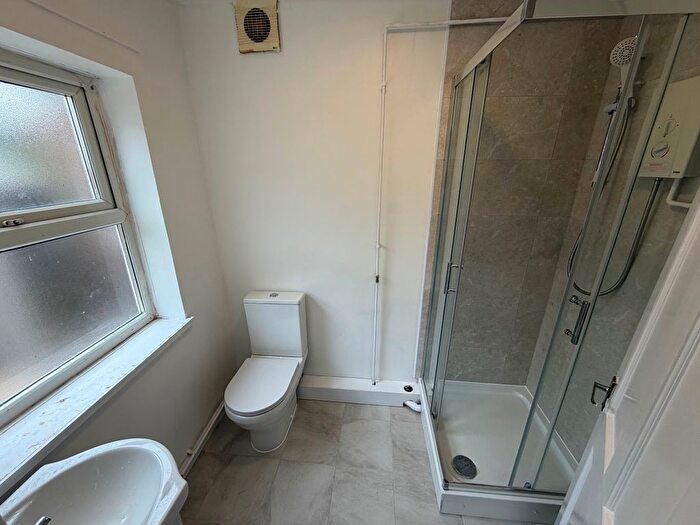 1 Bedroom Flat To Rent In Flat, Waterloo Road, Southampton, SO15