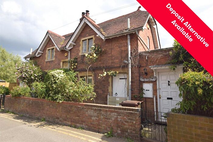 1 Bedroom Cottage To Rent In Swilgate Road, Tewkesbury, Gloucestershire, GL20