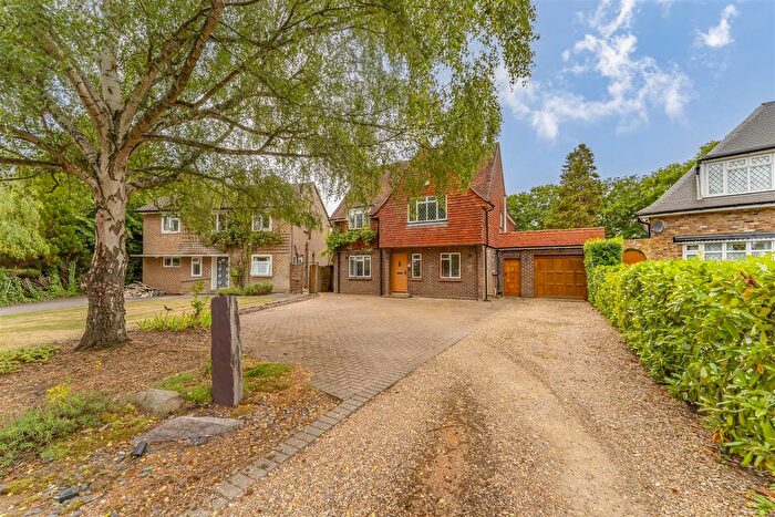 4 Bedroom Detached House For Sale In Wood Lane Close, Iver, SL0