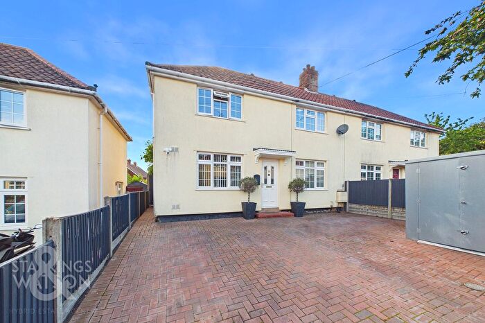 3 Bedroom Semi Detached House For Sale In Dowson Road, Norwich, NR3