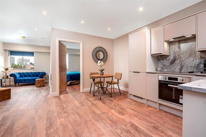 1 Bedroom Apartment To Rent In Burleys Way, Leicester, LE1