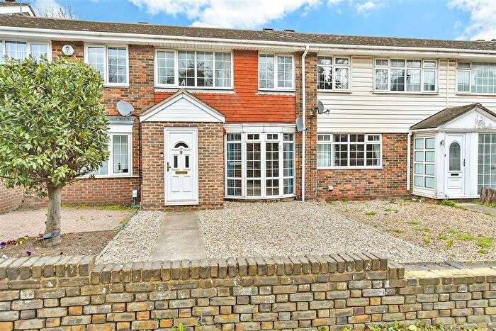 3 Bedroom Terraced House For Sale In Balmoral Terrace, Sittingbourne, Kent, ME10