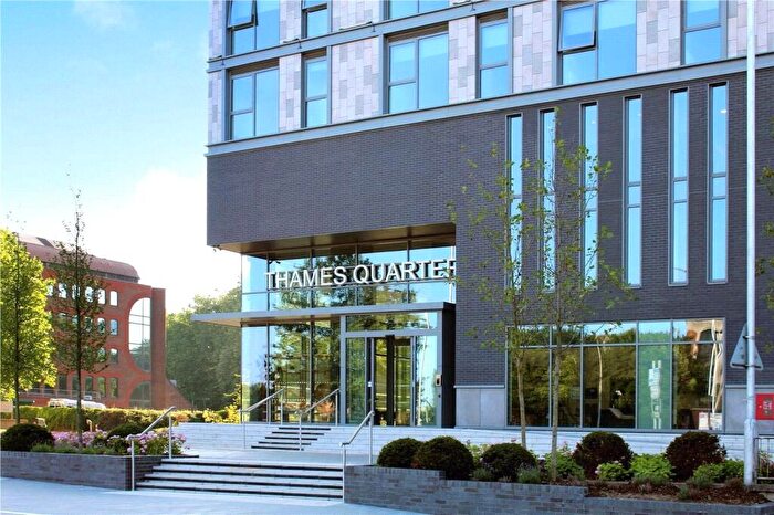 2 Bedroom Apartment To Rent In Thames Quarter, Napier Road, Reading, RG1