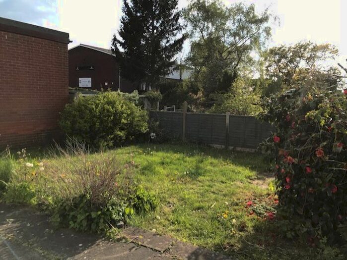 1 Bedroom Detached Bungalow To Rent In Walsall Road, Great Wyrley, Walsall, WS6