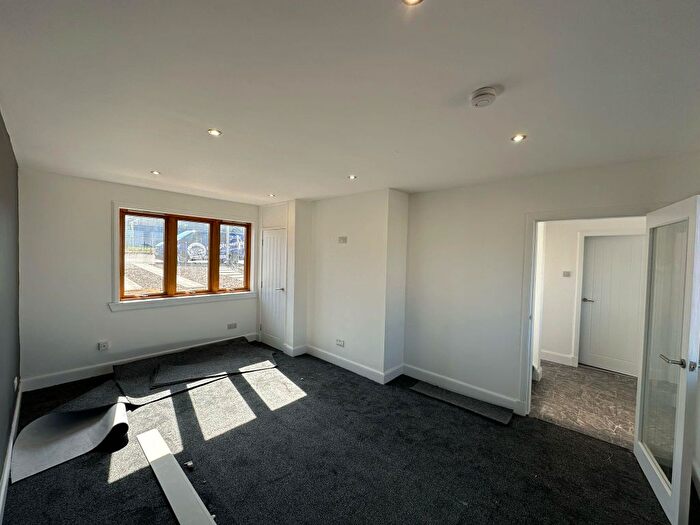 2 Bedroom Detached House To Rent In Fortingall Place, Perth, PH1