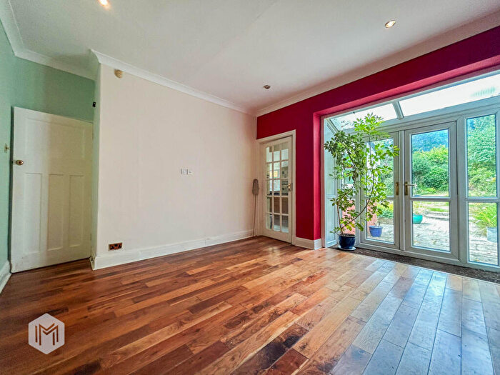2 Bedroom Bungalow For Sale In Harpers Lane, Bolton, Greater Manchester, BL1