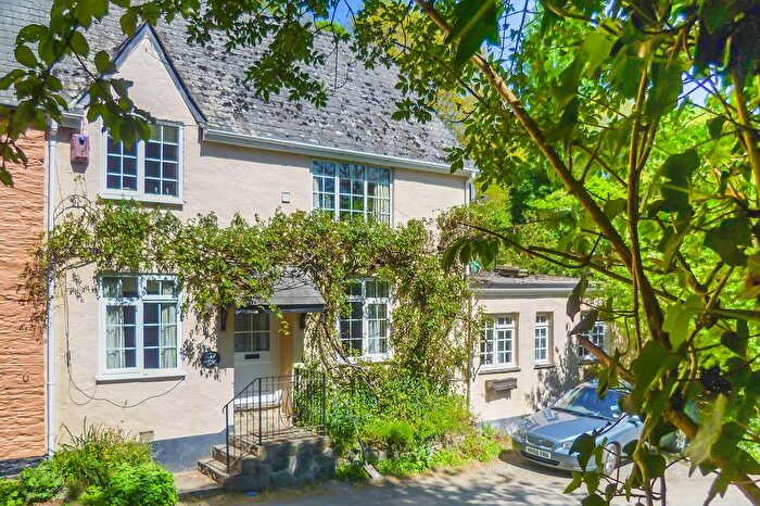 3 Bedroom Semi-Detached House For Sale In Embridge, Dartmouth, TQ6