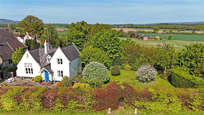 3 Bedroom Detached House For Sale In Duncton, West Sussex, GU28